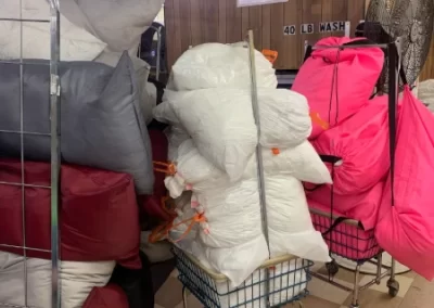 Reliable Self-Service Laundromat